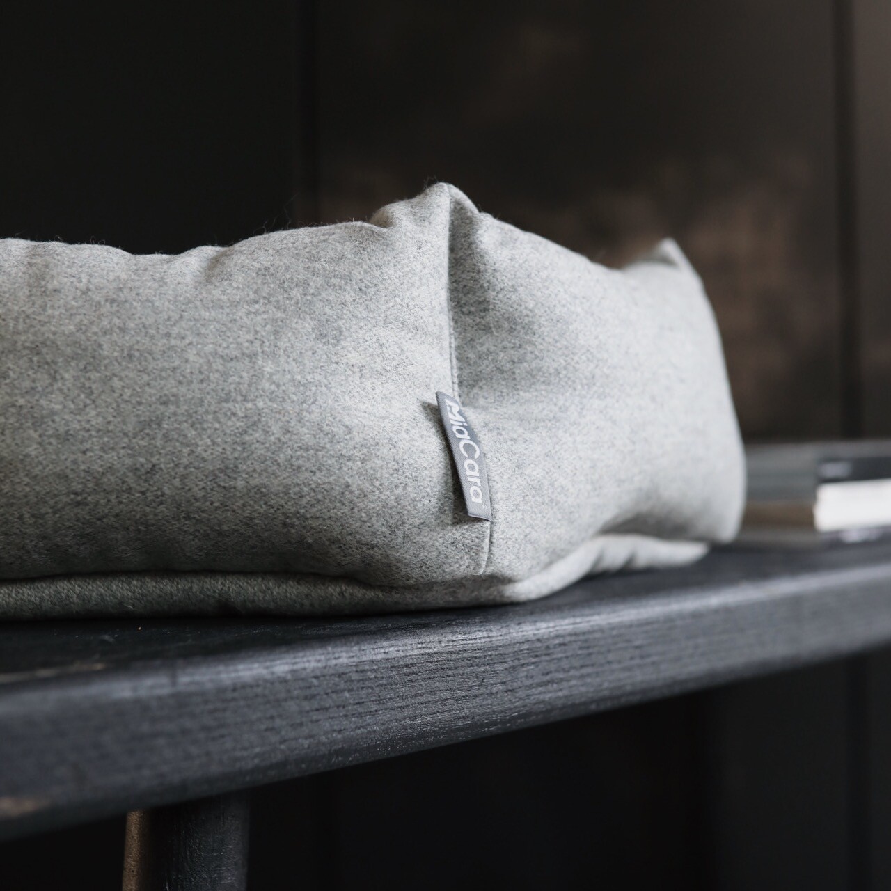 Calma Hexagon Cat Bed