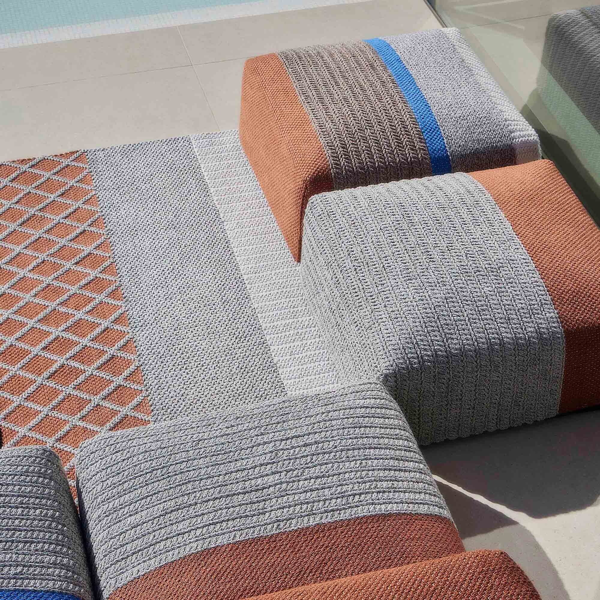 Mangas 2 Outdoor Carpet 304x200cm