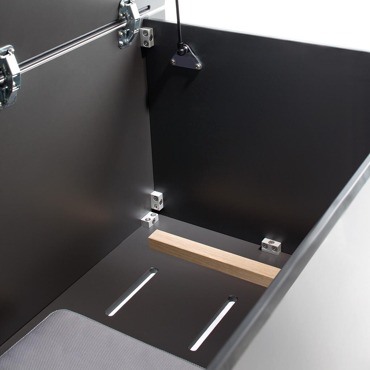 El Pecho Cushion Box L