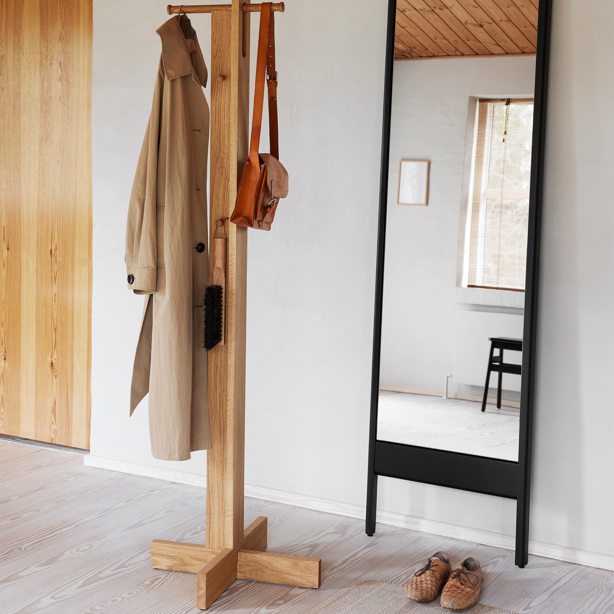 Foyer Coat Stand