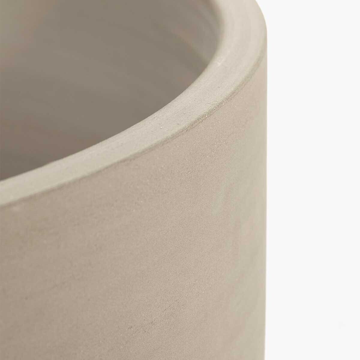 Construct 02 Plant Pot M