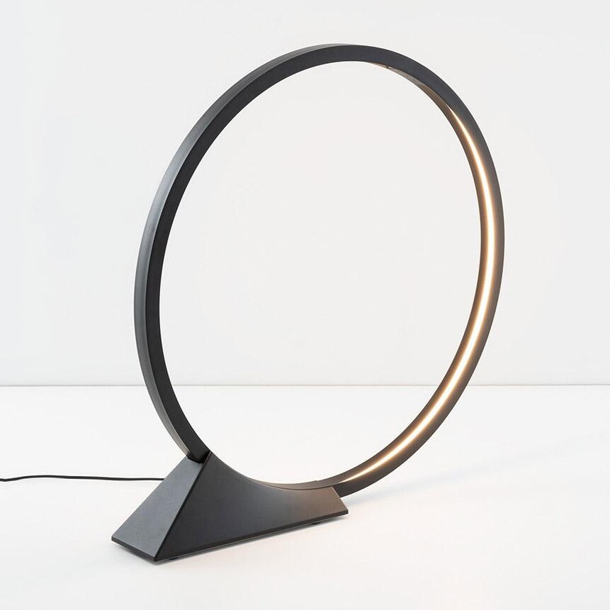 O LED Floor Lamp Ø90cm