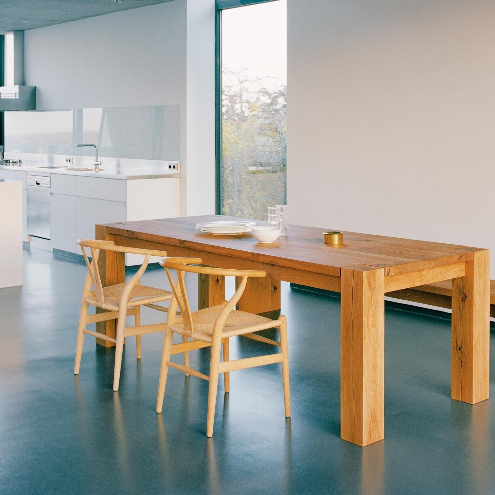 e15 TA04 BigFoot Table