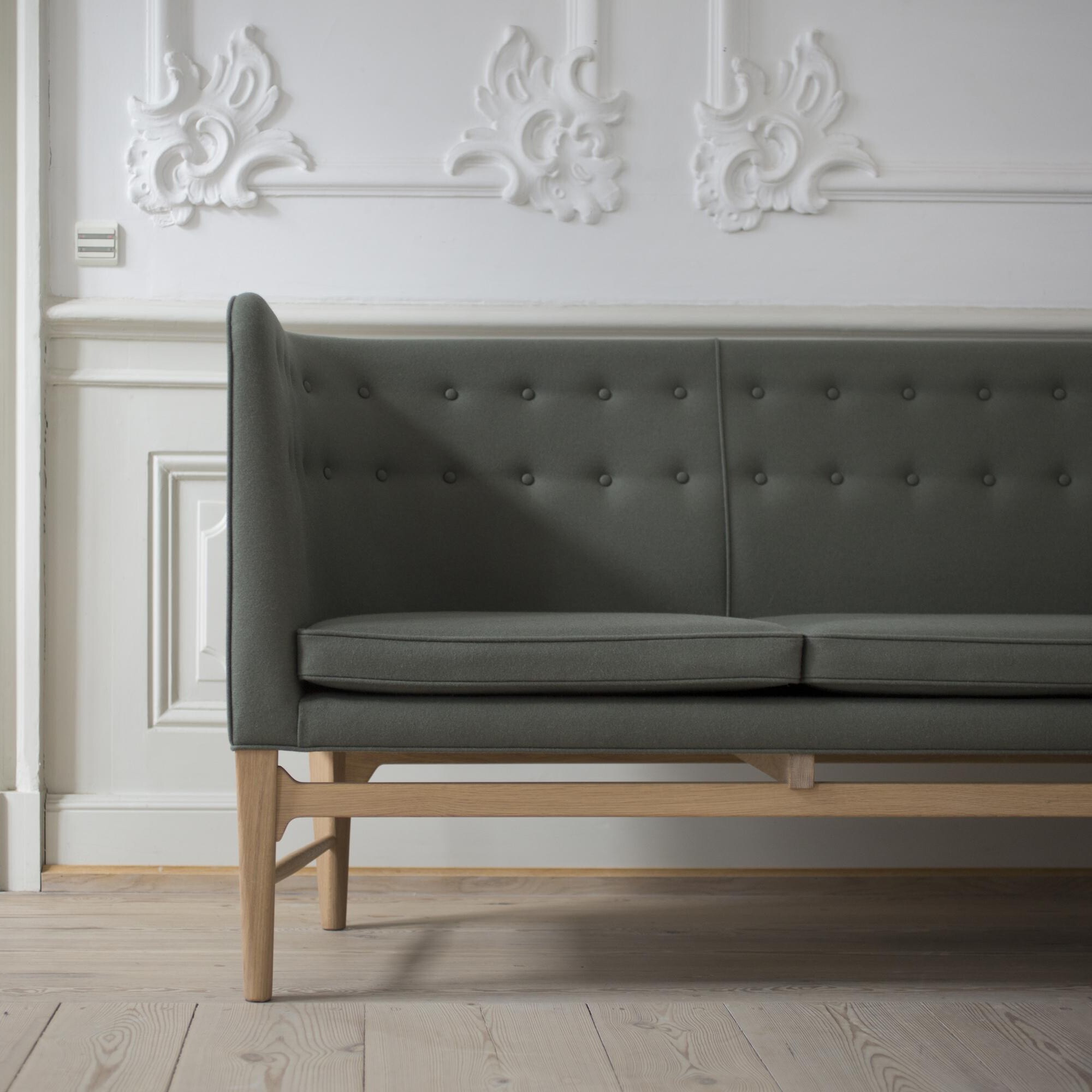 Mayor AJ5 3-Seater Sofa Oak Base