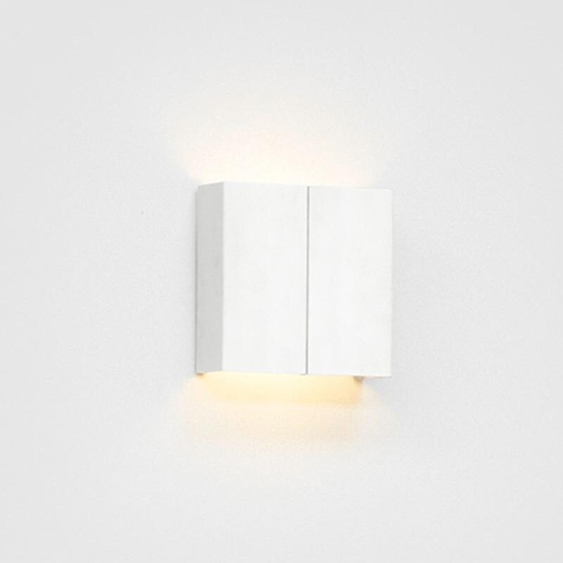 e15 LT03 Seam Three LED Wall lamp