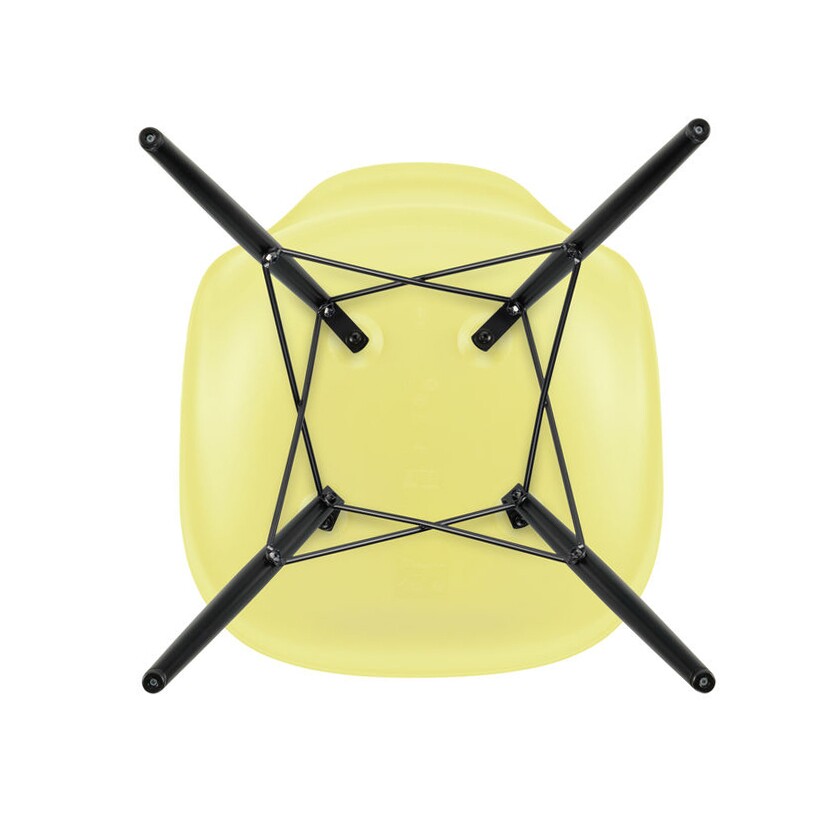 Eames Plastic Side Chair DSW RE Black Maple Base