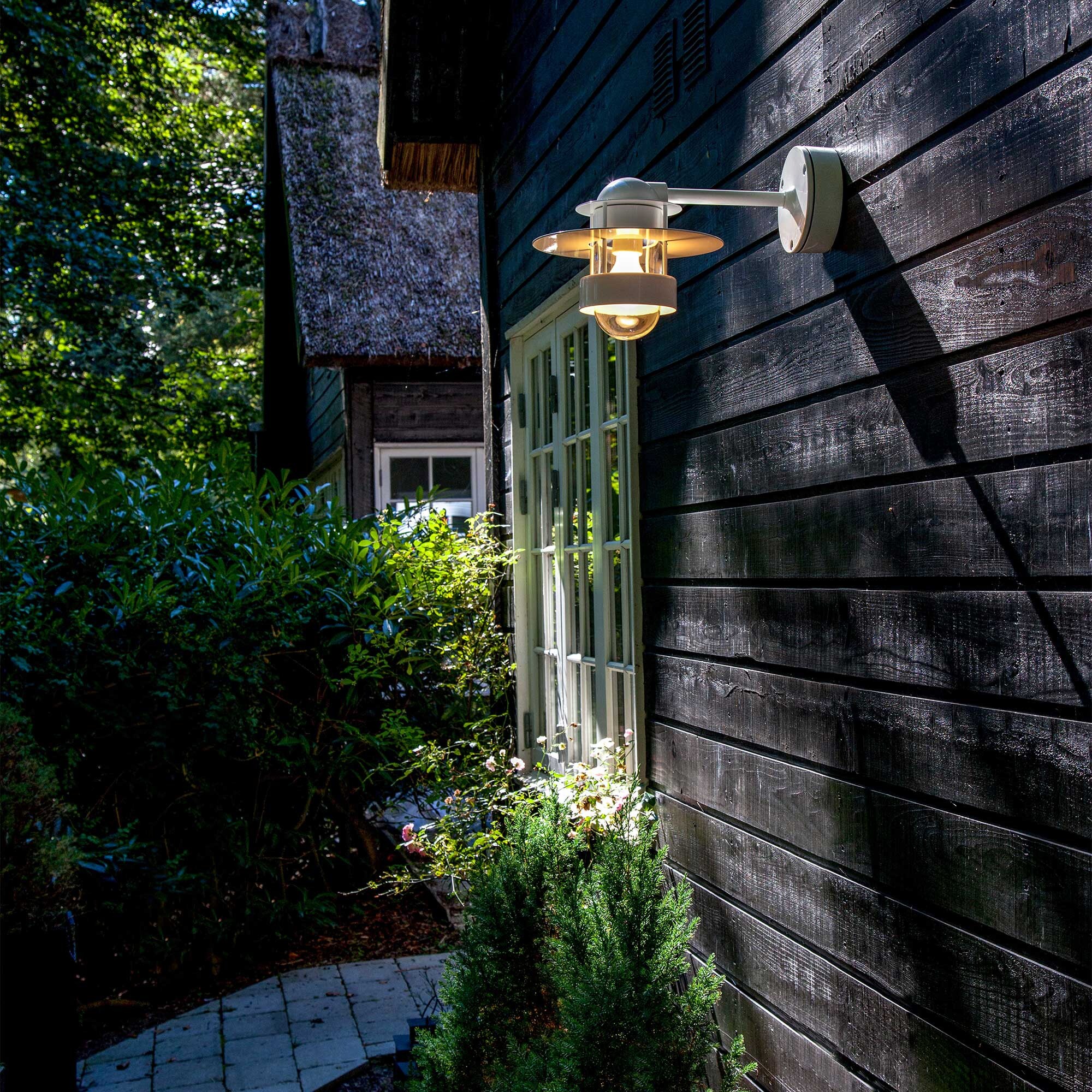 Albertslund Outdoor Wall Lamp