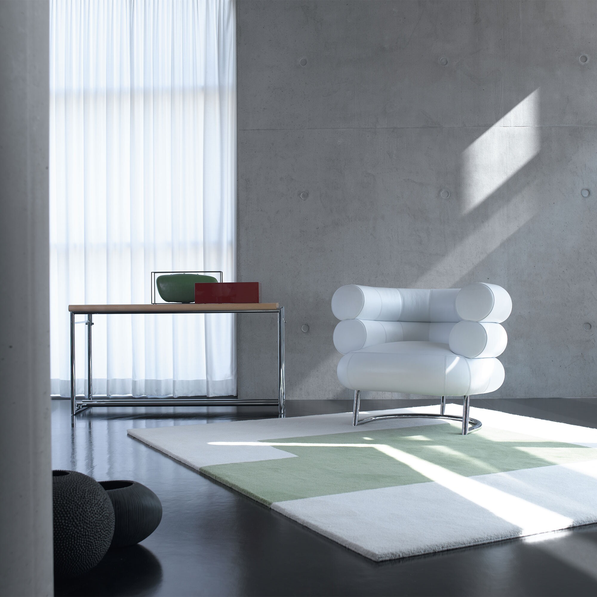 Menton Side Table Height Adjustable