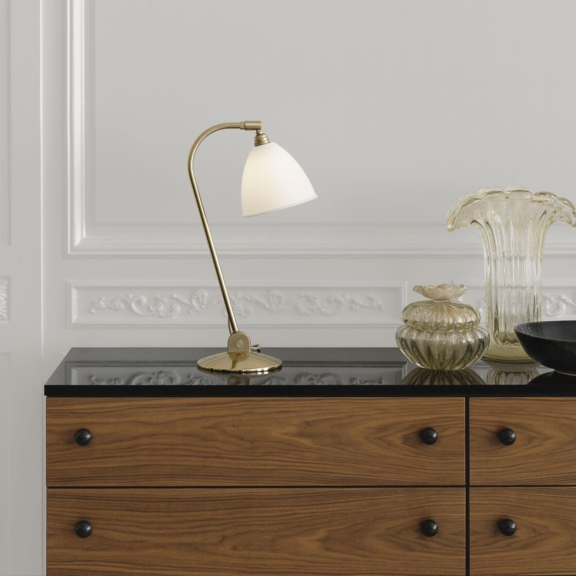 Grossman 62-Series 6 Dresser