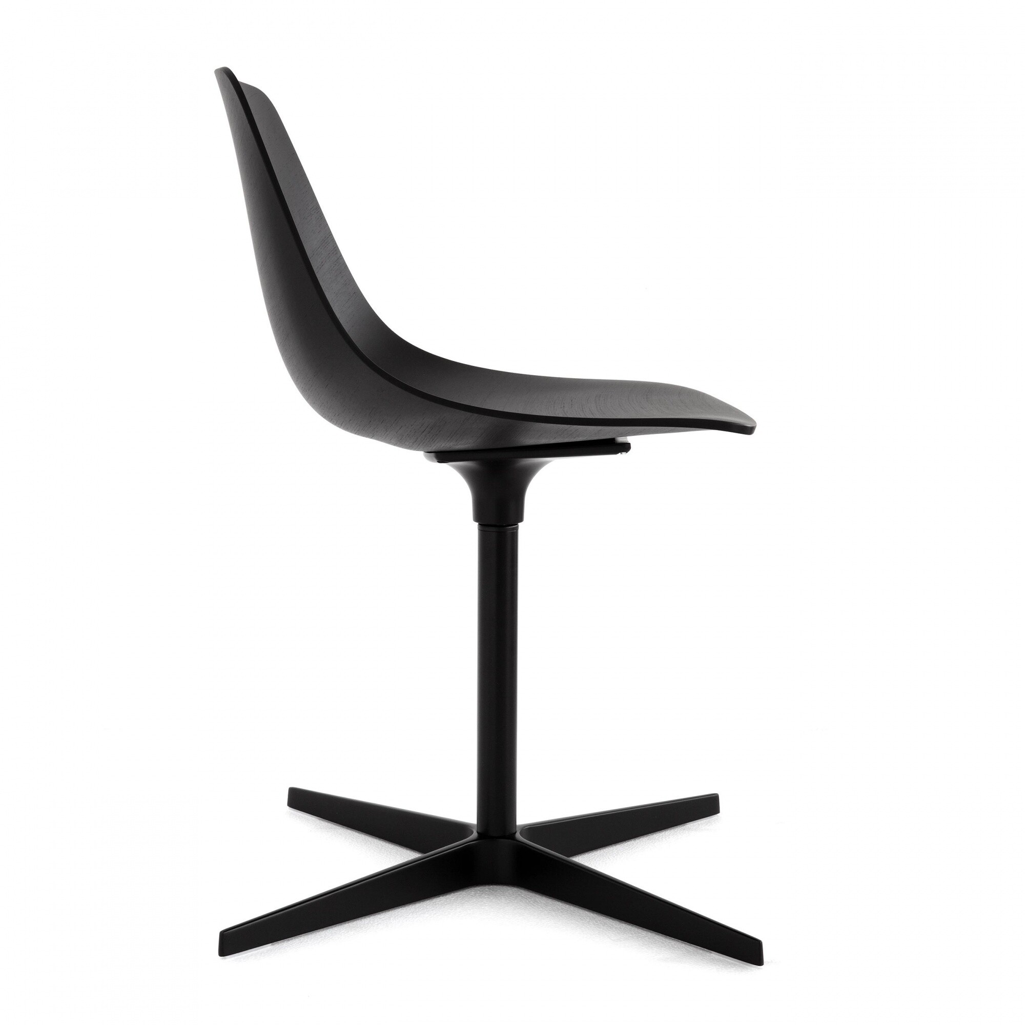 Miunn S162 Chair with Star-Base Black