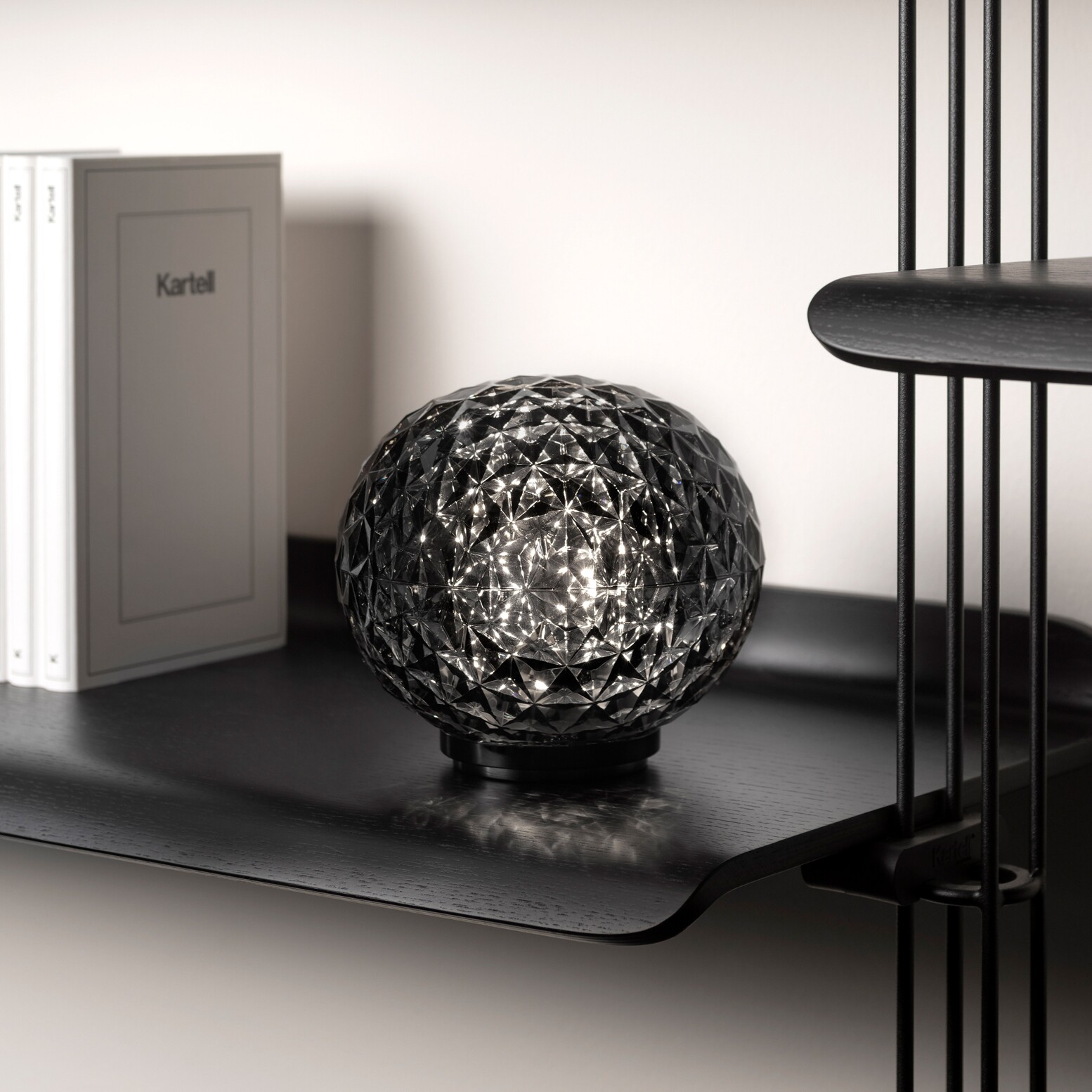 Mini Planet LED Battery Lamp