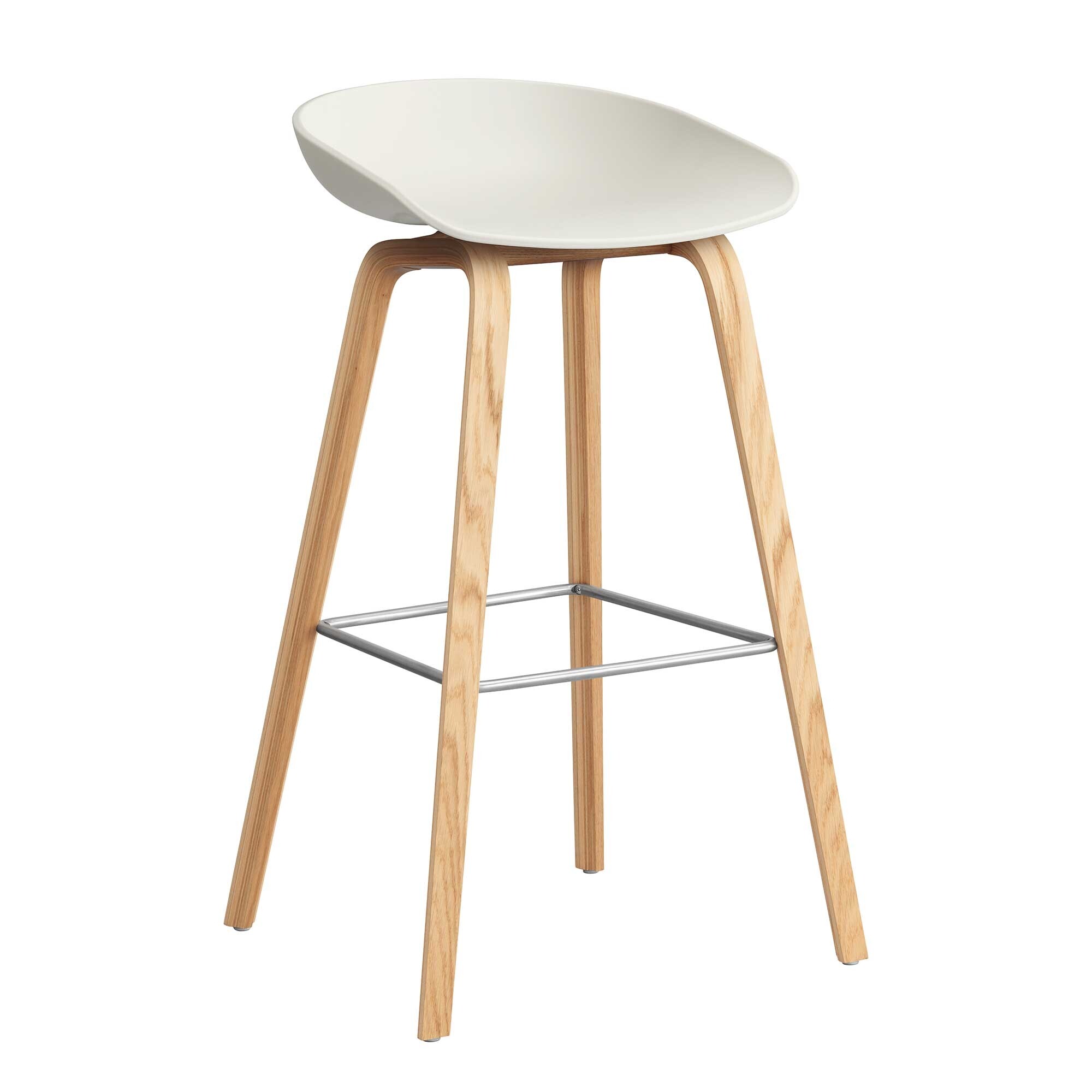 About A Stool AAS 32 2.0 Bar Stool High Lacquered Oak