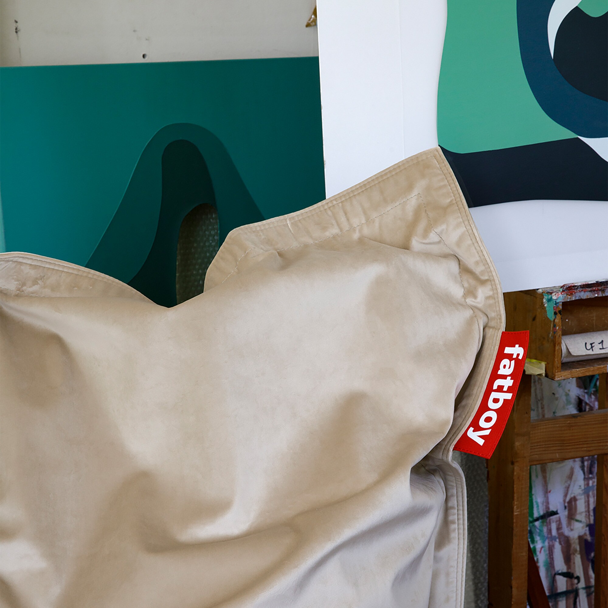 Original Slim Velvet Beanbag