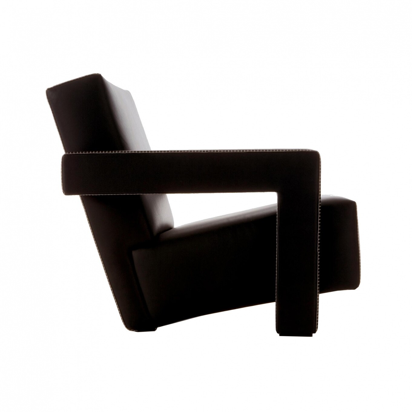 637 Utrecht Leather Chair