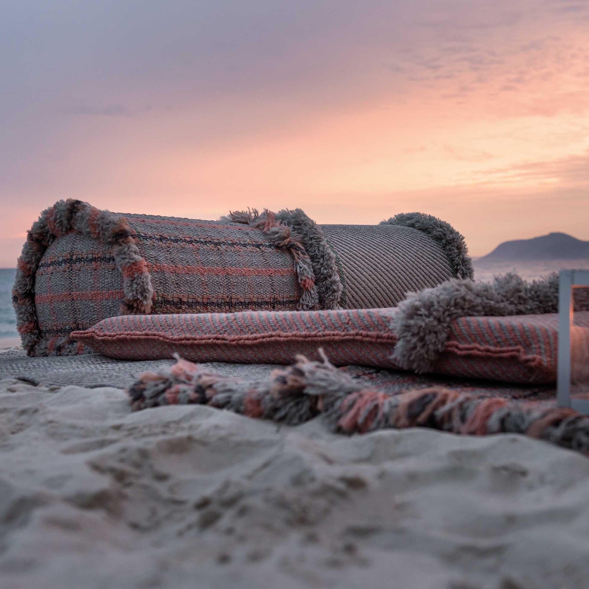 Garden Layers Rug 200x300cm