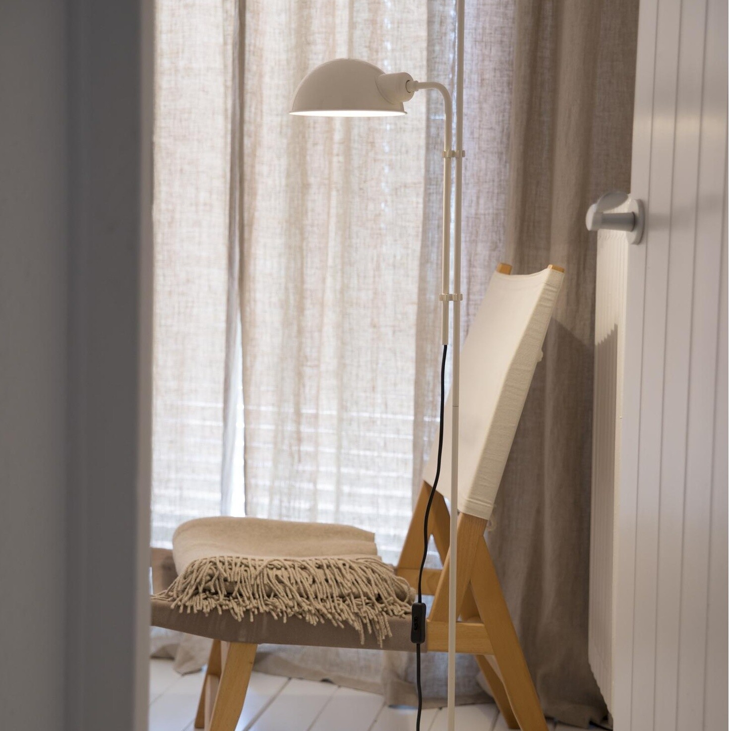 Funiculí Floor Lamp