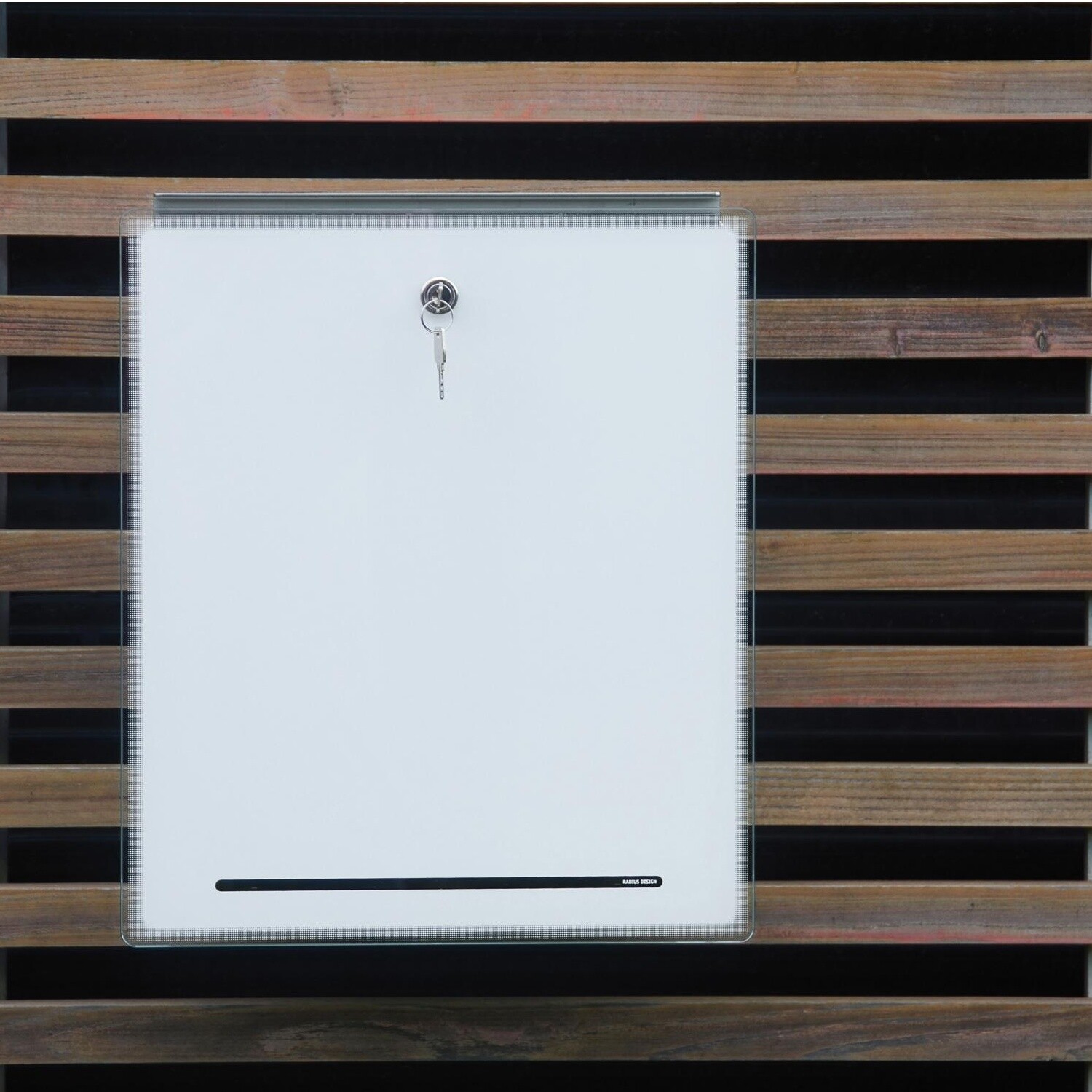 Letterman III Letter Box