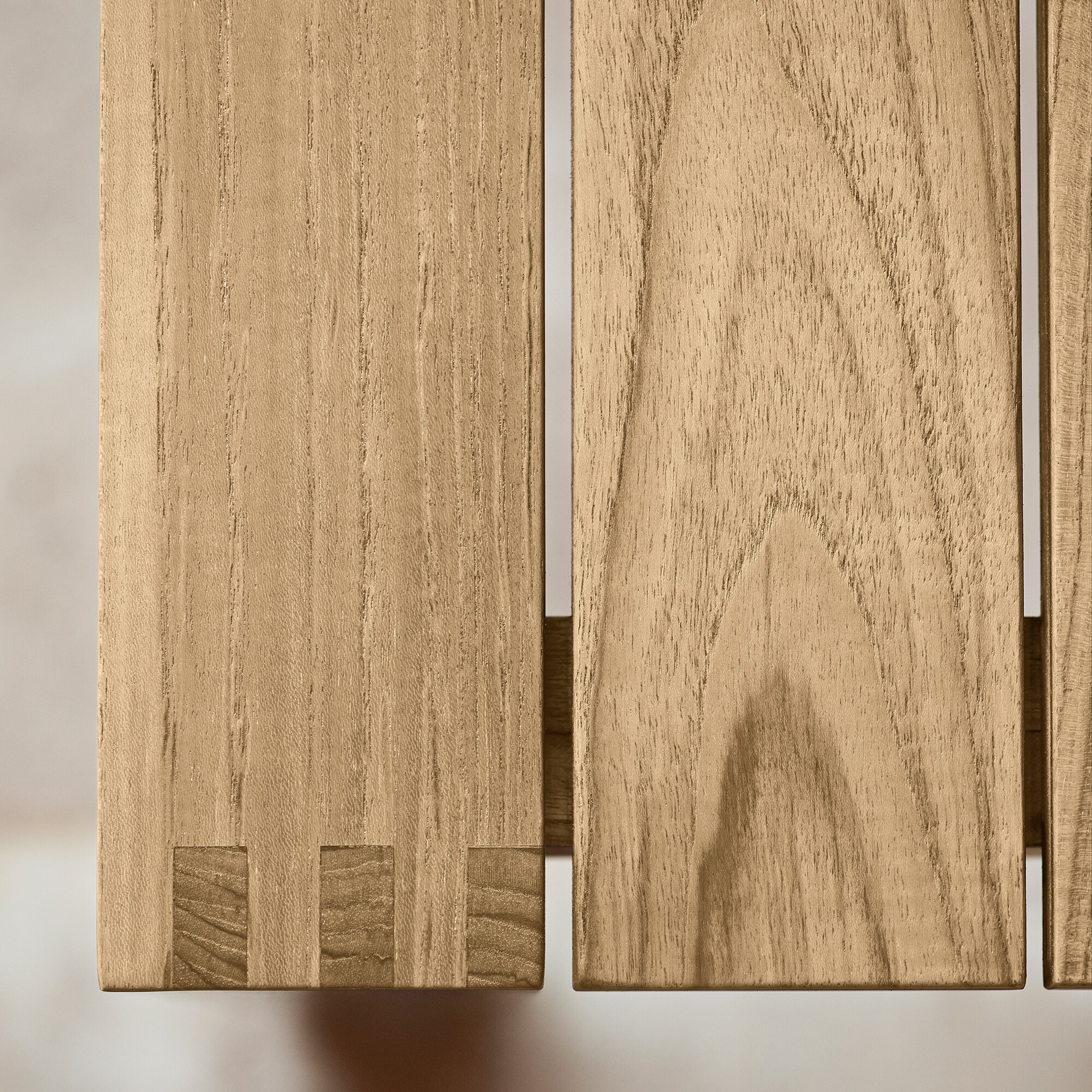 BK15 Outdoor Dining Table