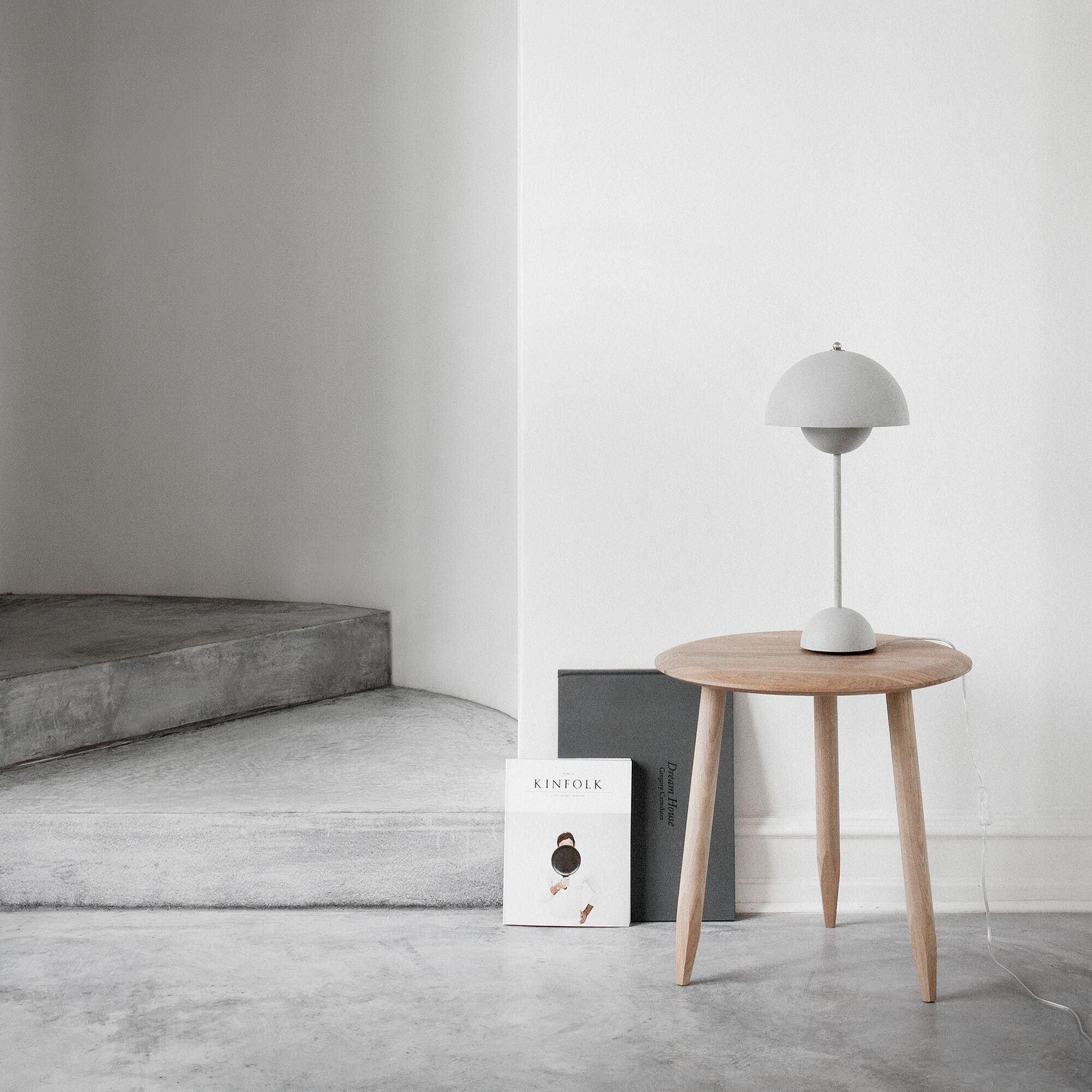 Flowerpot VP3 Table Lamp