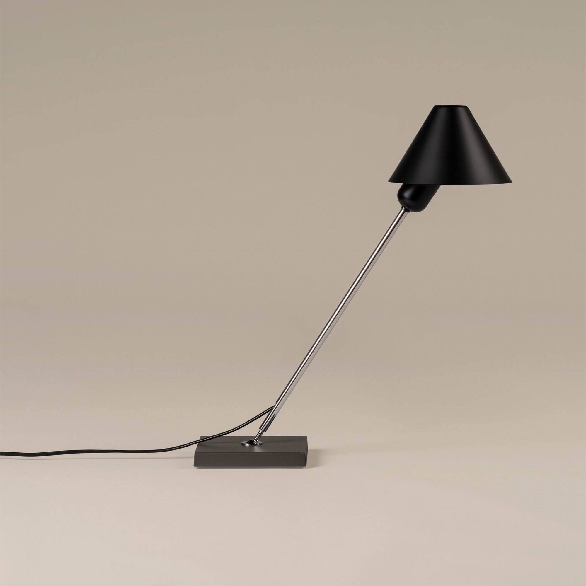 Gira Table Lamp