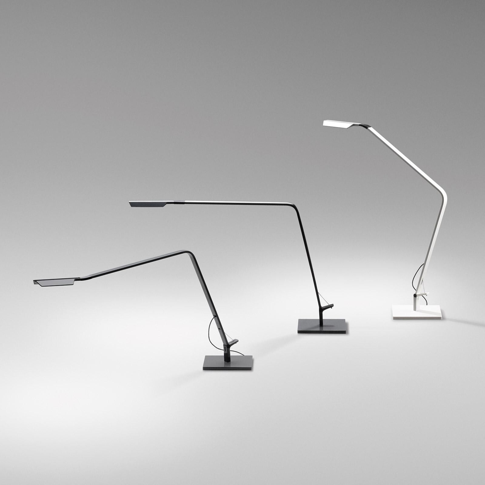 Flex 0750 LED Desk lamp