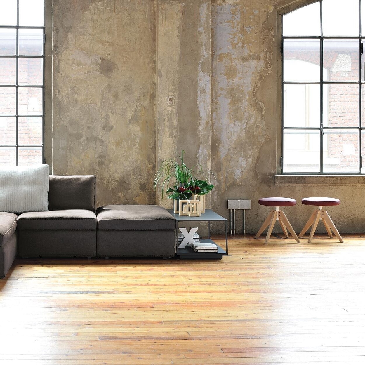 Flow Stool Upholstered 44cm