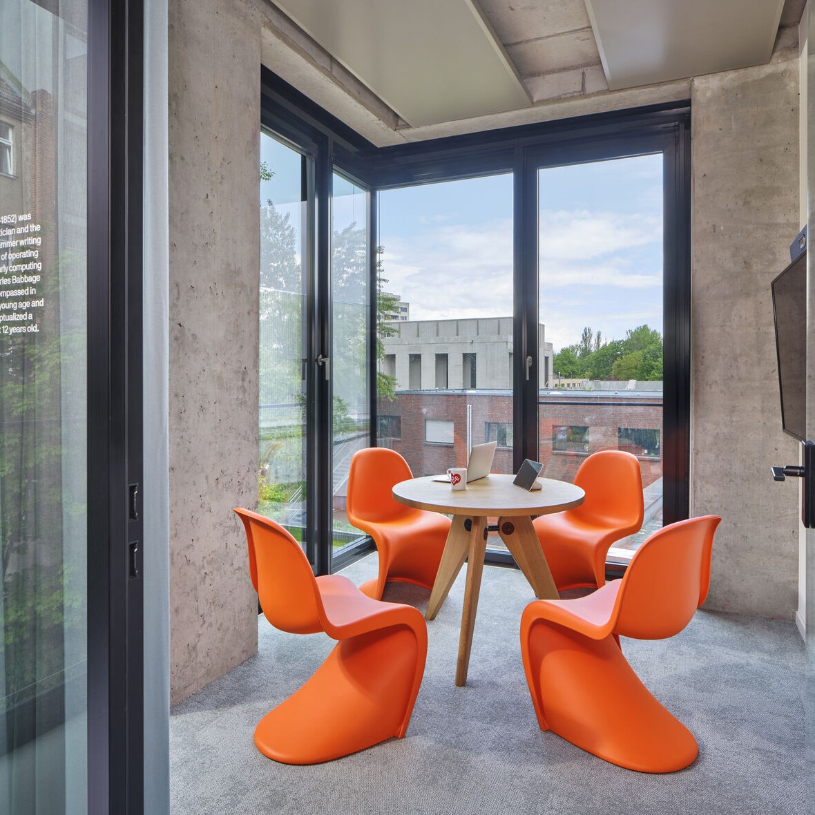 Guéridon Dining Table Ø 90cm