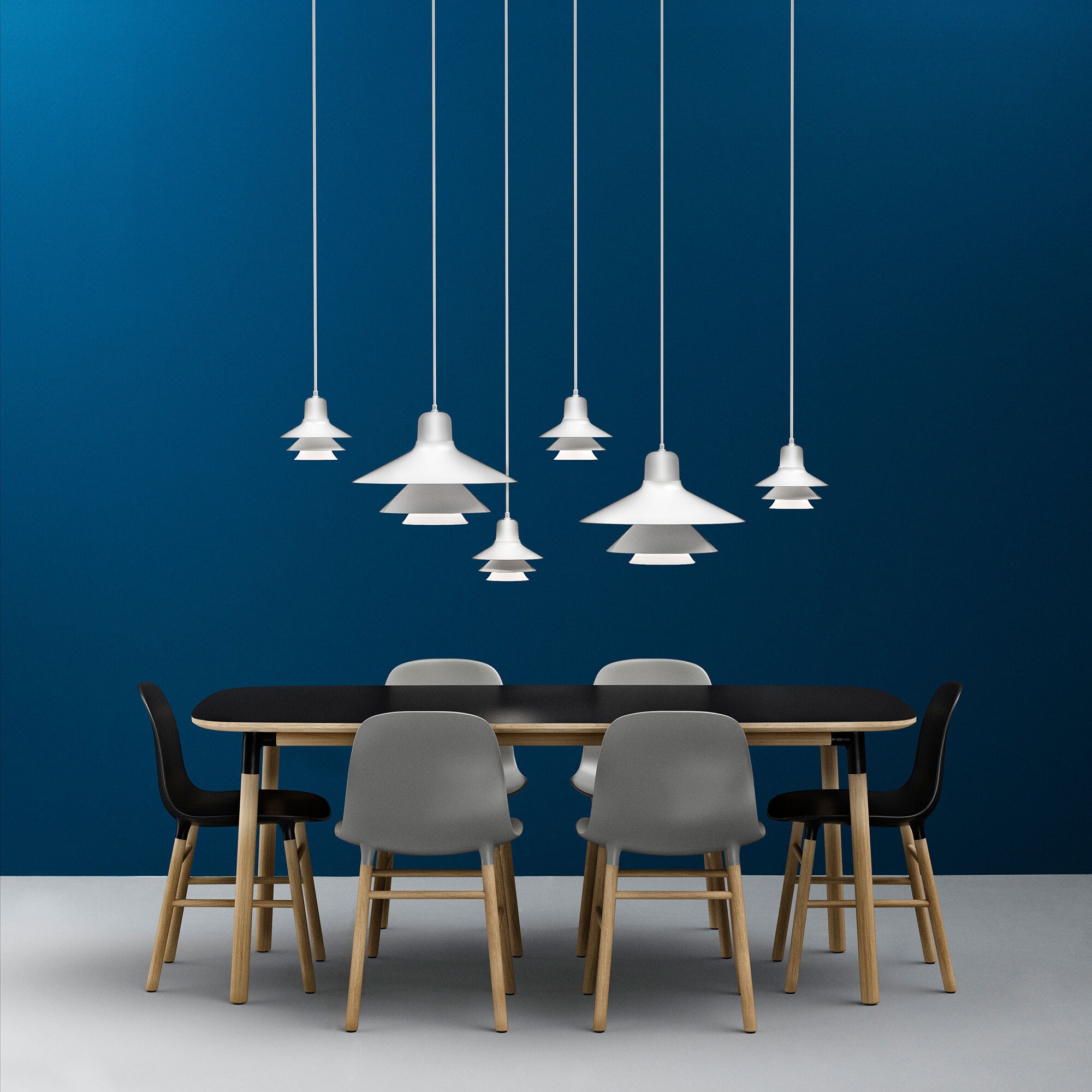 Form Dining Table 200x95cm