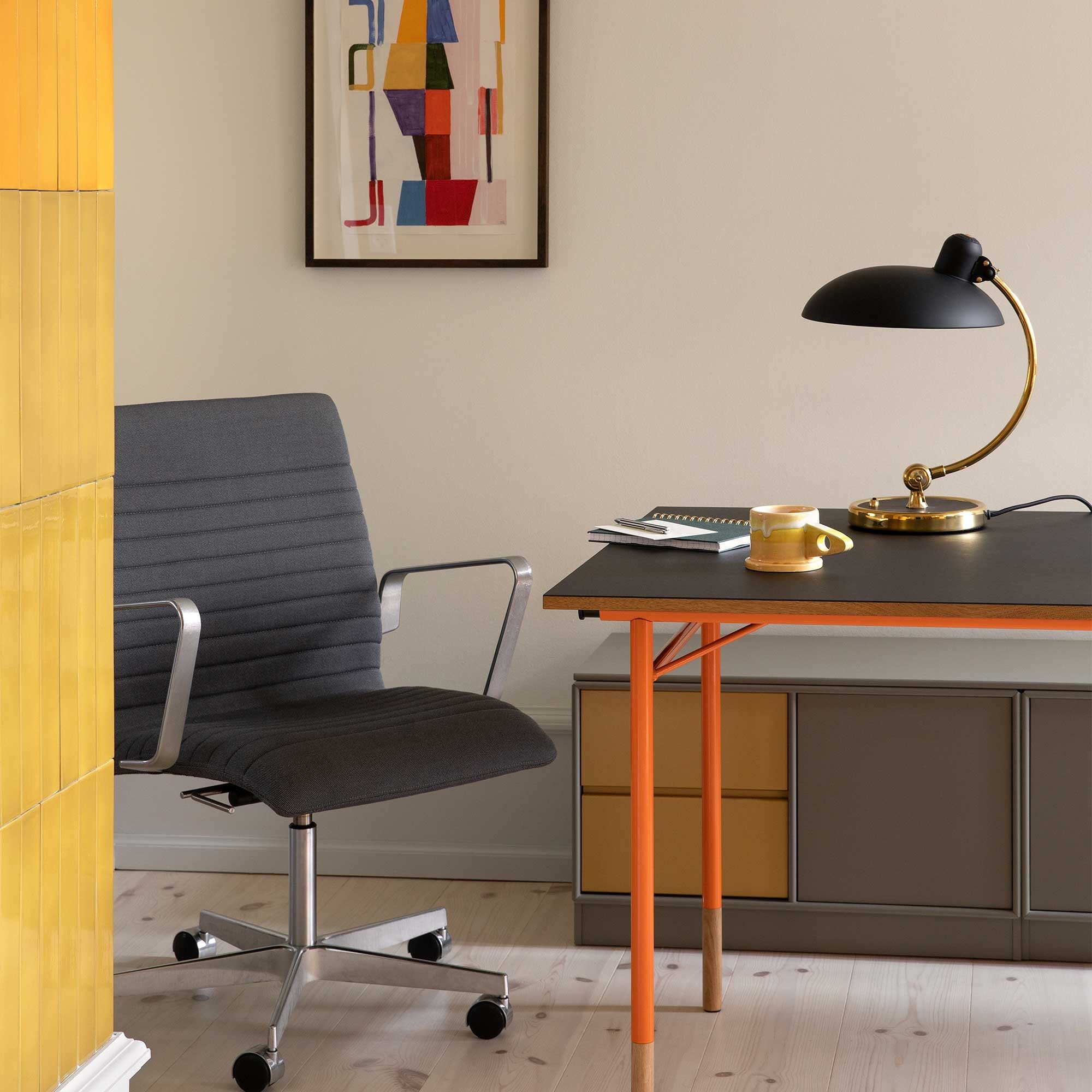 Kaiser Idell™ 6631 Luxus Table Lamp brass