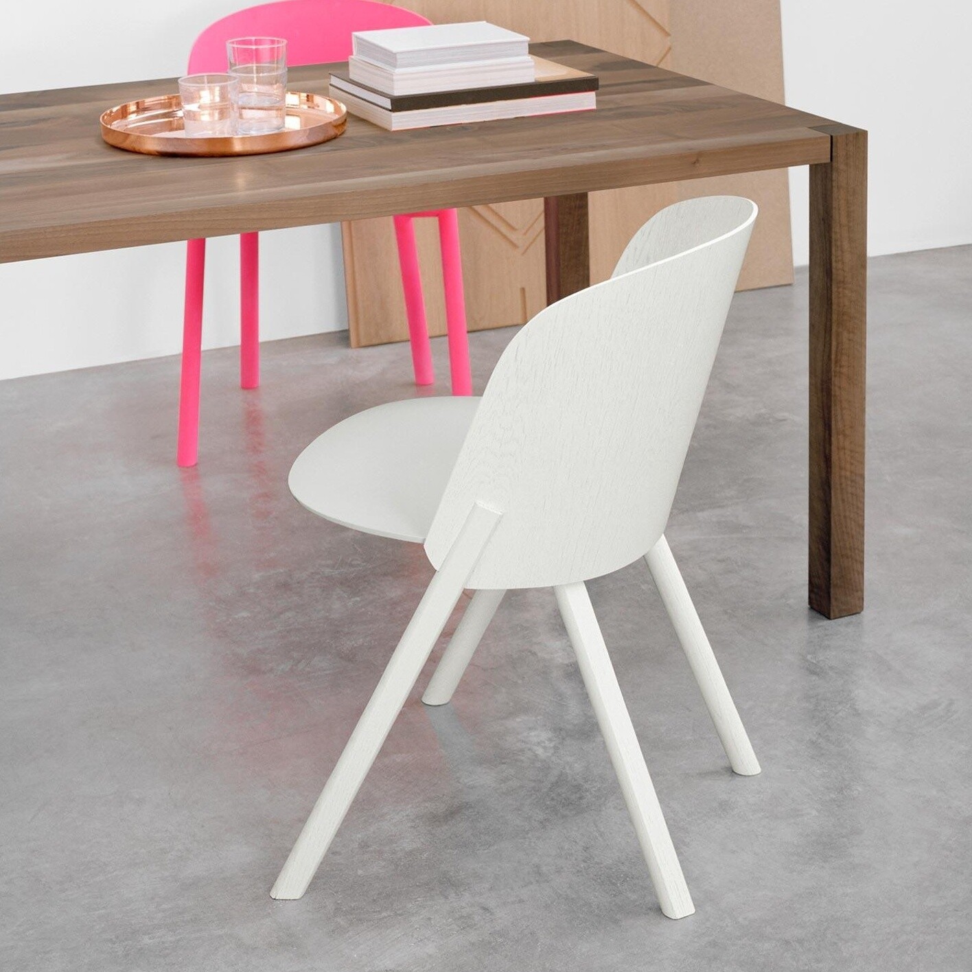 e15 TA19 Sloane Table