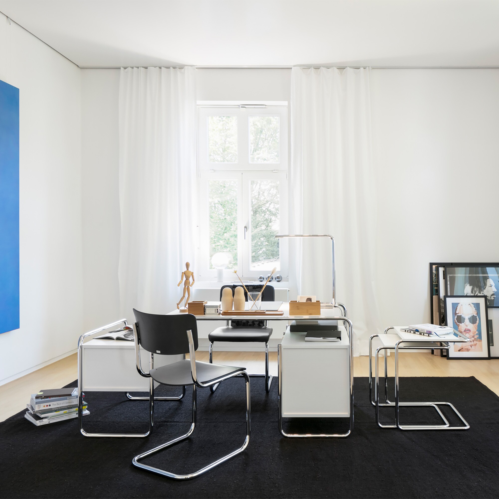 S 43 Cantilever Chair Set of 4