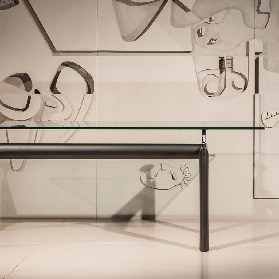 LC6 Table tube d’avion