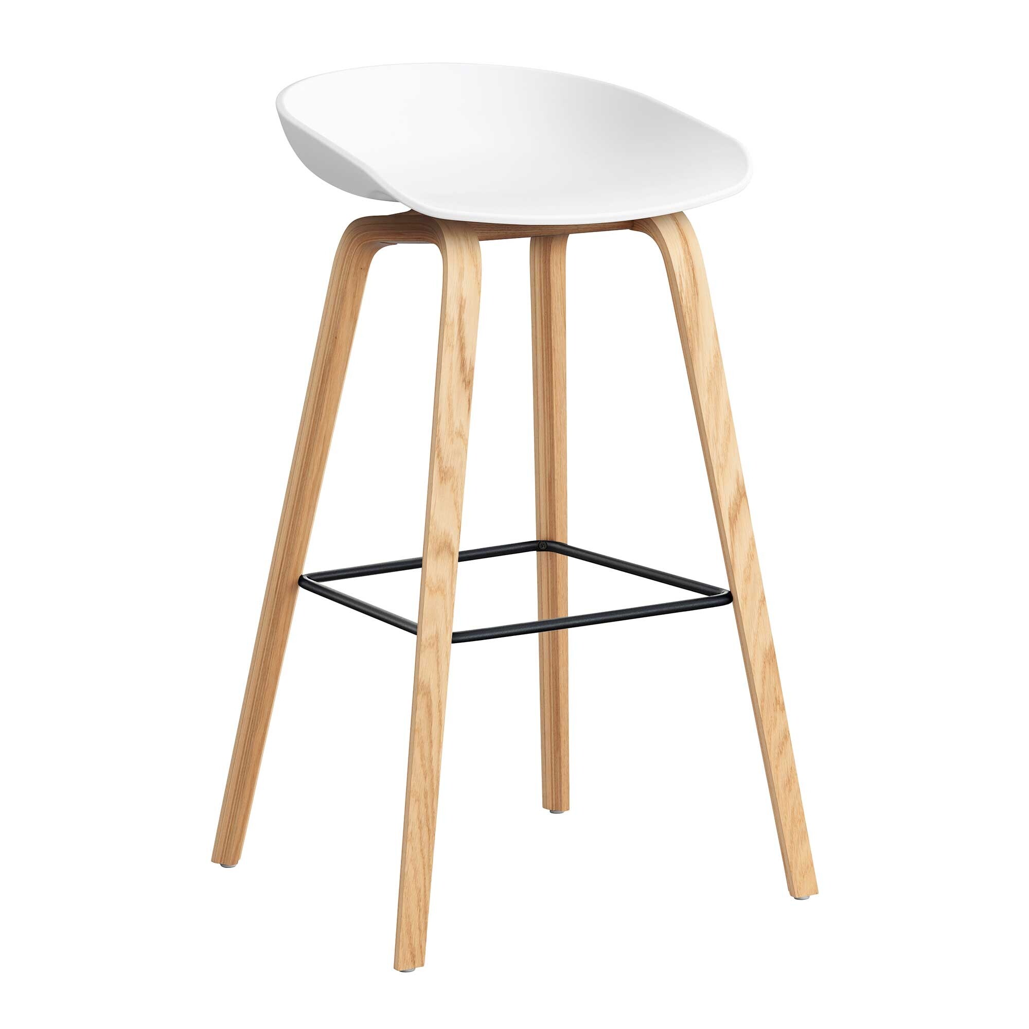 About A Stool AAS 32 2.0 Bar Stool High Lacquered Oak