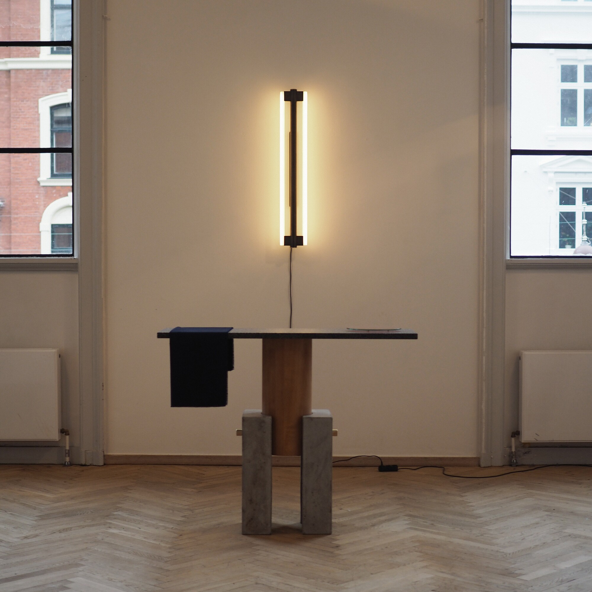 Eiffel Double Wall Lamp