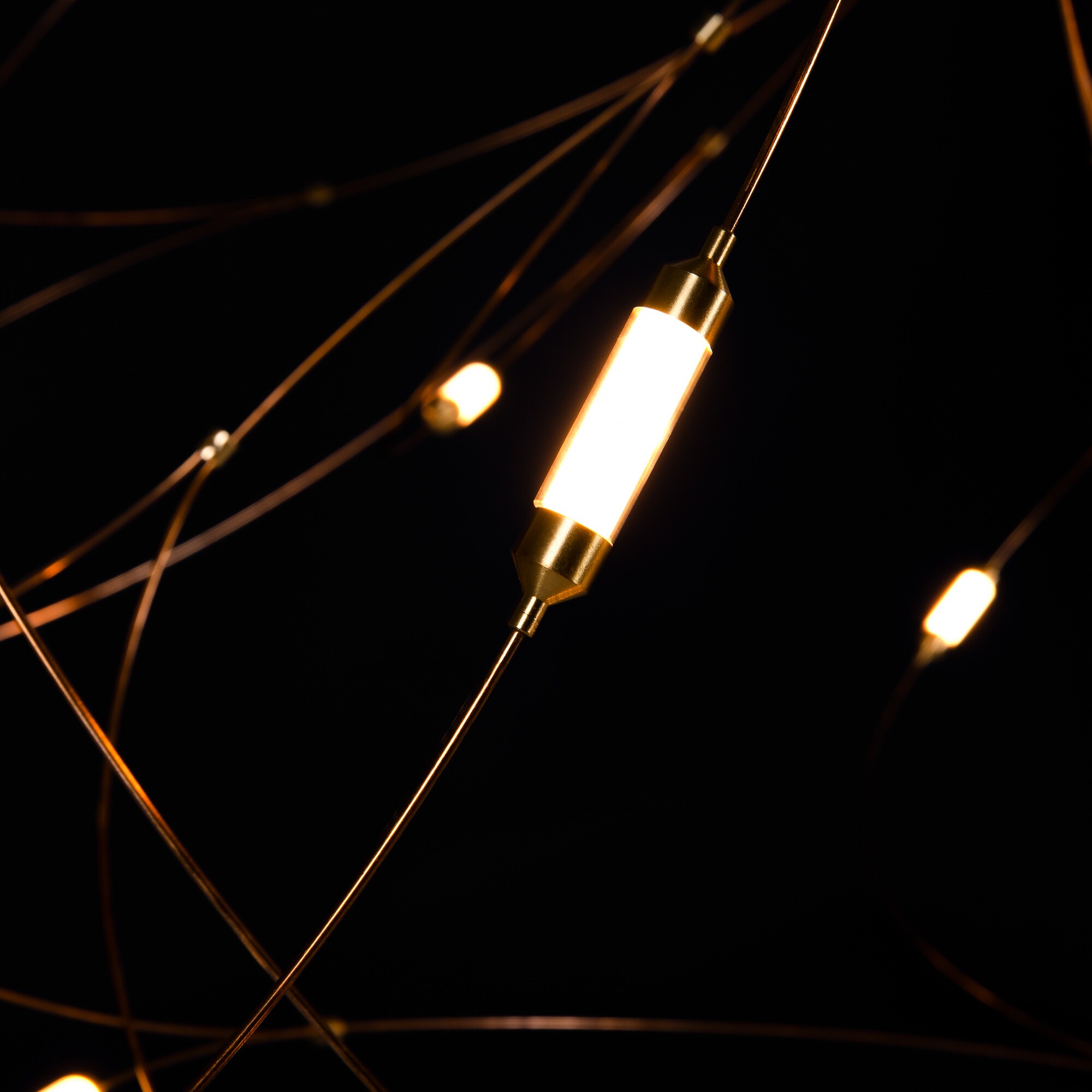 Flock of Light 31 LED Suspension Lamp