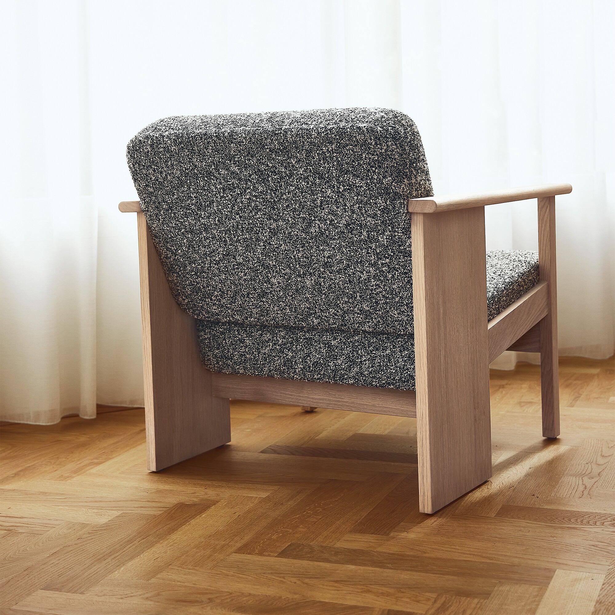 Block Lounge Chair Oak White Oiled