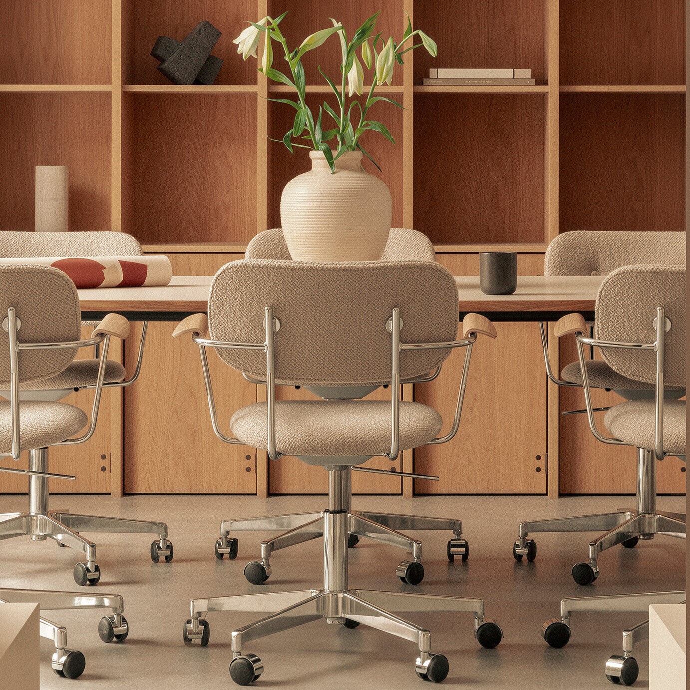 Co Task Chair with Armrests Fabric