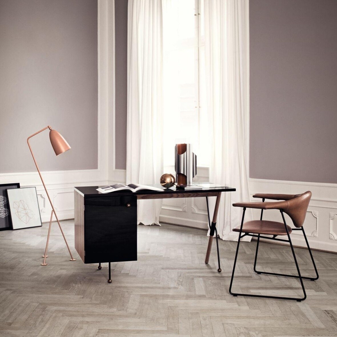 Grossman 62-Series Desk