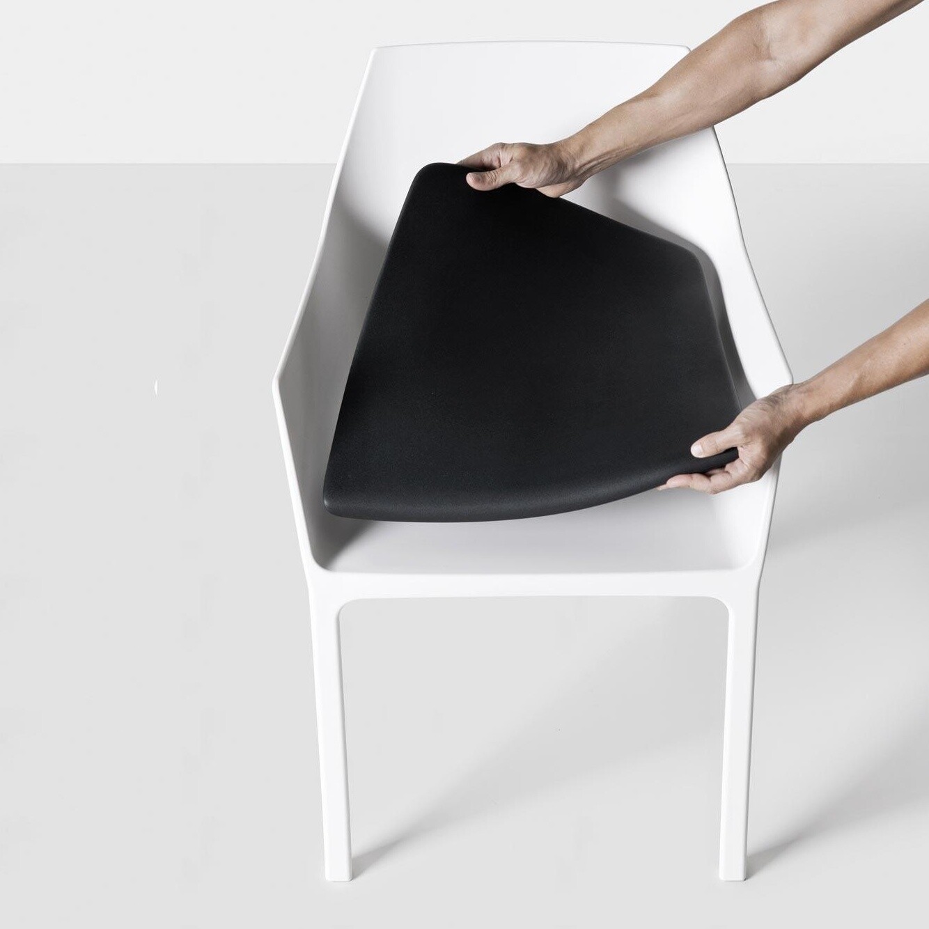 Kristalia Mem Armchair