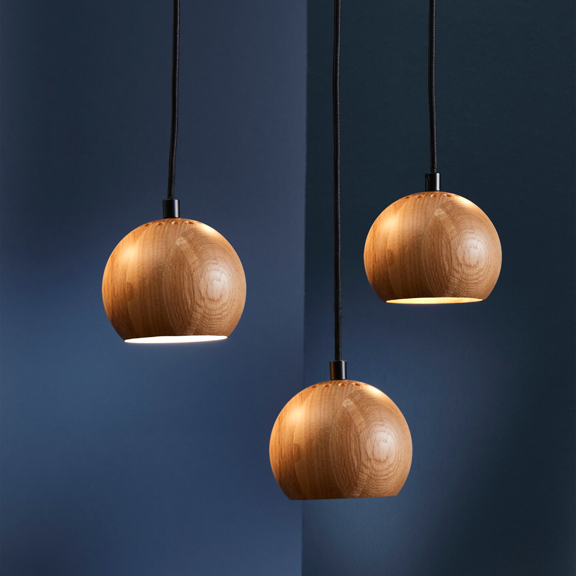 Ball Suspension Lamp Wood Ø12cm