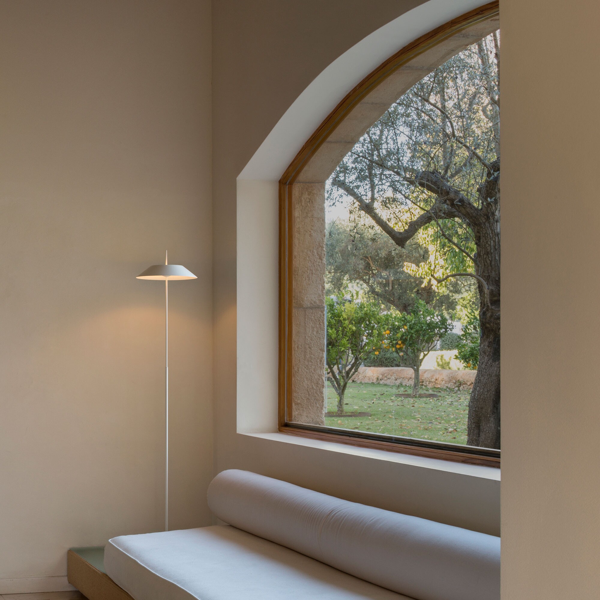 Mayfair 5515 LED Floor Lamp