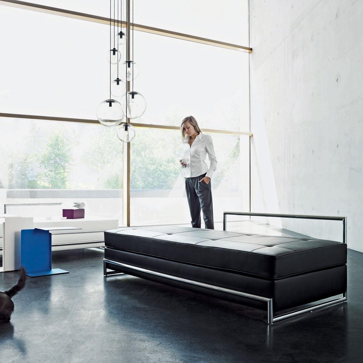 Day Bed Grand Lounge Leather