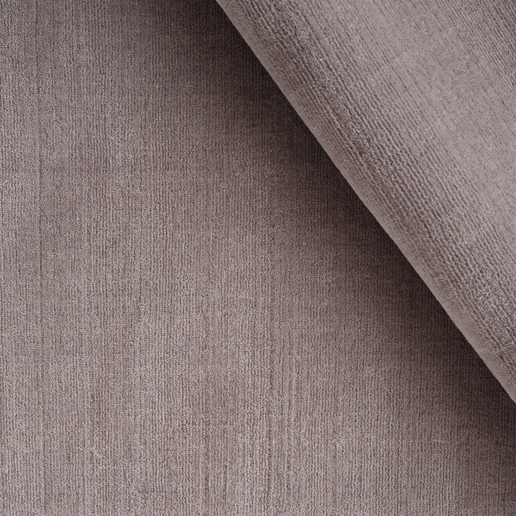 Halo Cloud Wool Rug 170x240cm