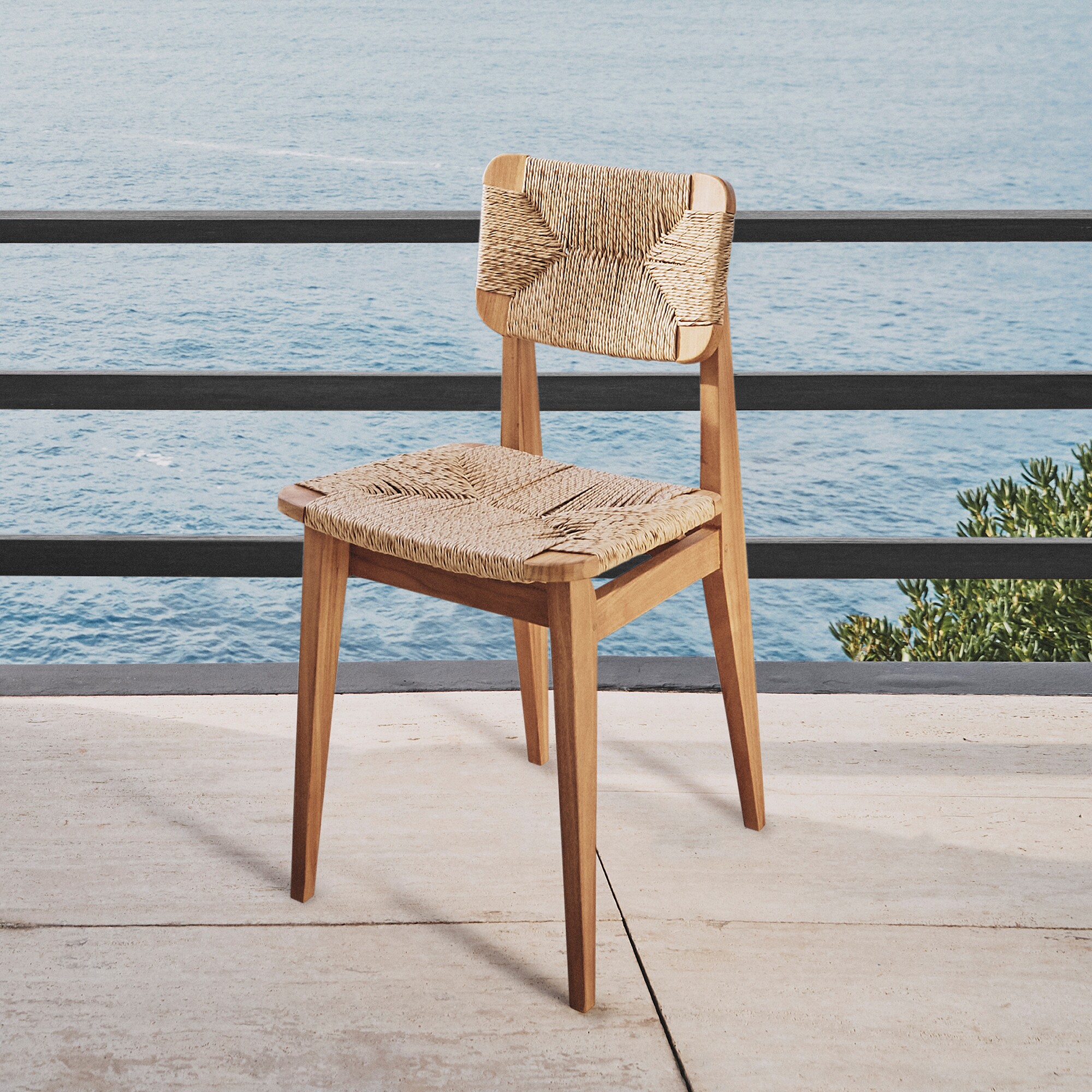 C-Chair Outdoor Dining Chair