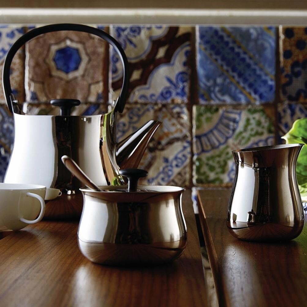 Cha Kettle with Magnetic Base