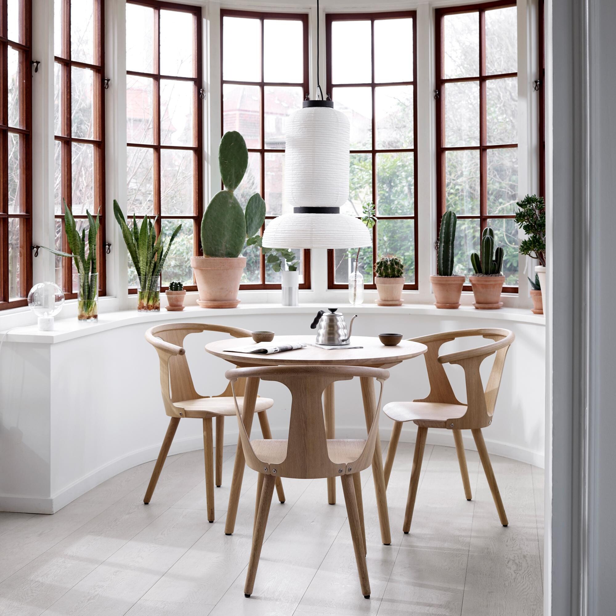 In Between SK1 Chair