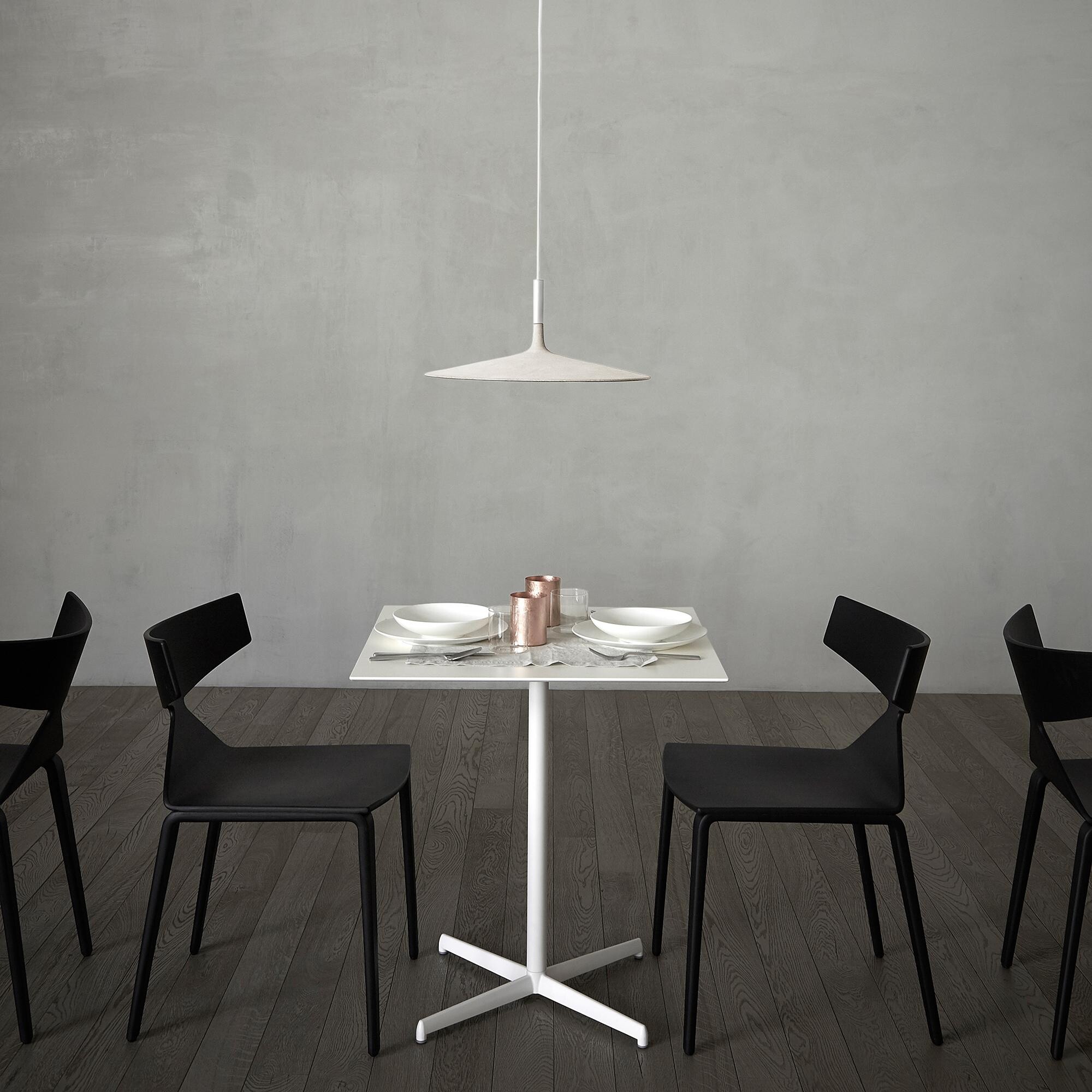 Aplomb Large LED Suspension Lamp