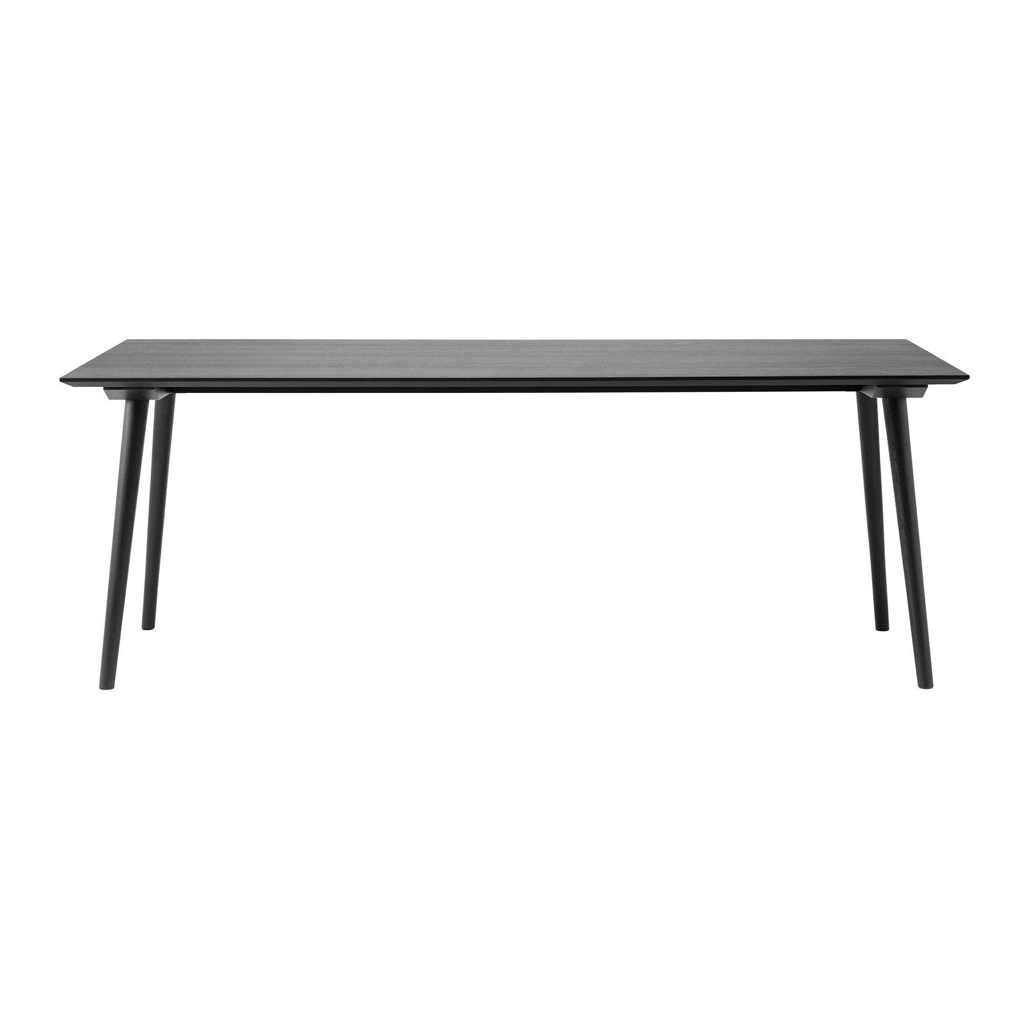 In Between SK5 Dining Table