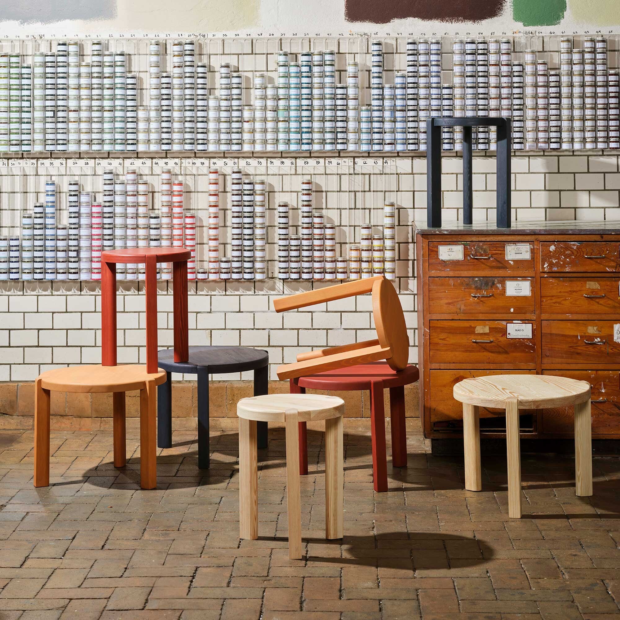 D108 Ragnesminde Side Table Ø 35cm