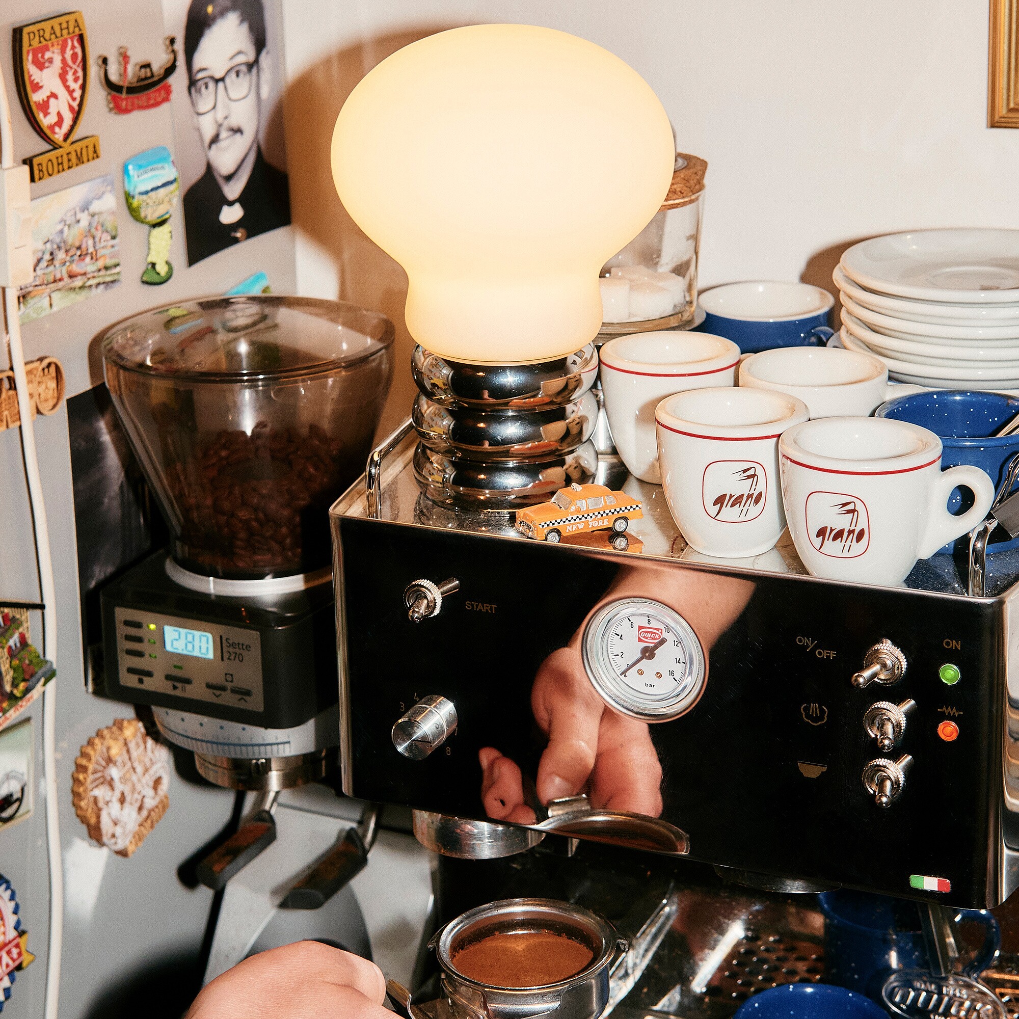 B.Bulb LED Lamp with Battery